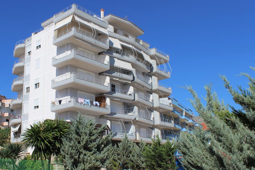 Port Side Sarande Leilighet Eksteriør bilde