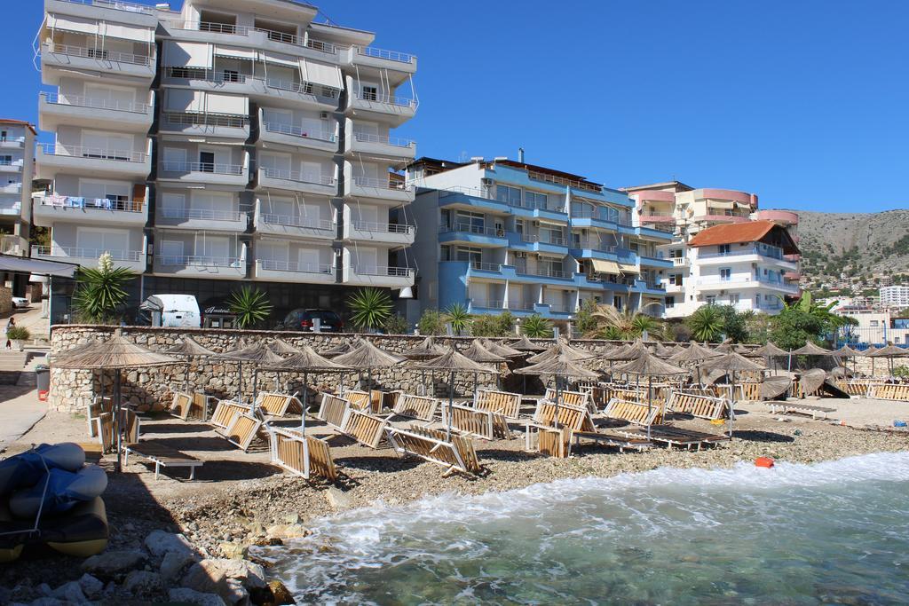 Port Side Sarande Leilighet Eksteriør bilde